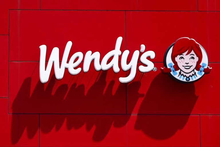 1732544610 flynn group acquires wendys 1124 g2161850762