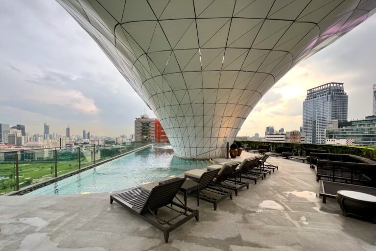 Waldorf Astoria Bangkok 81