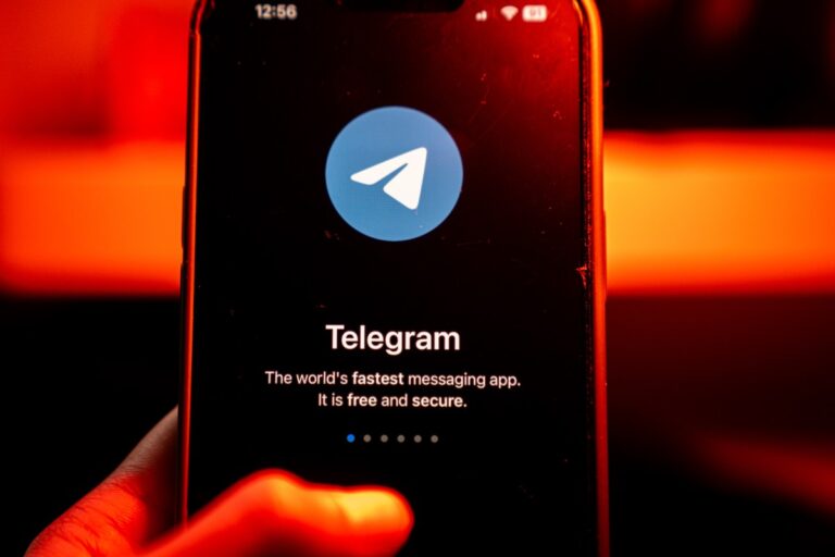 telegram app cellphone